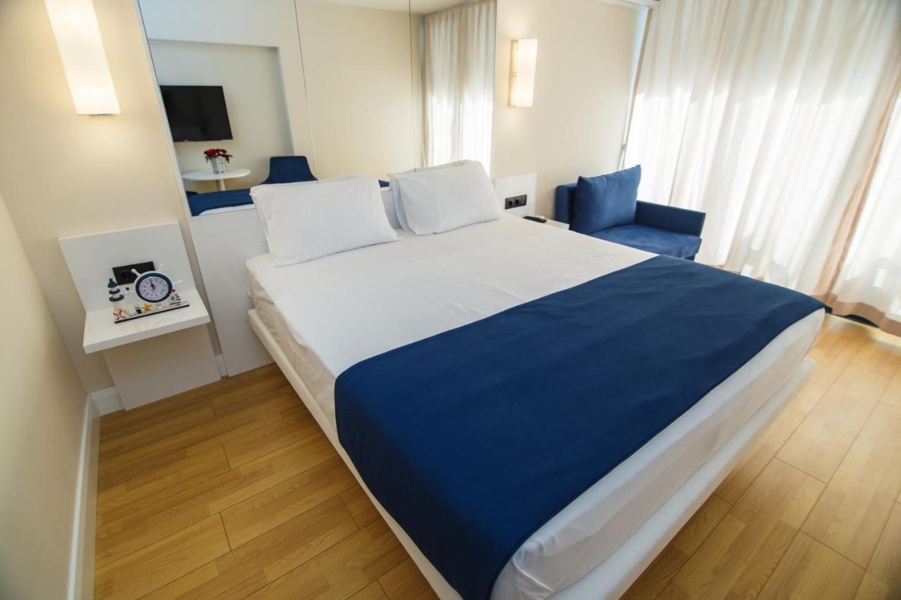 Premium Aparthotel With Sea View Batumi Kültér fotó