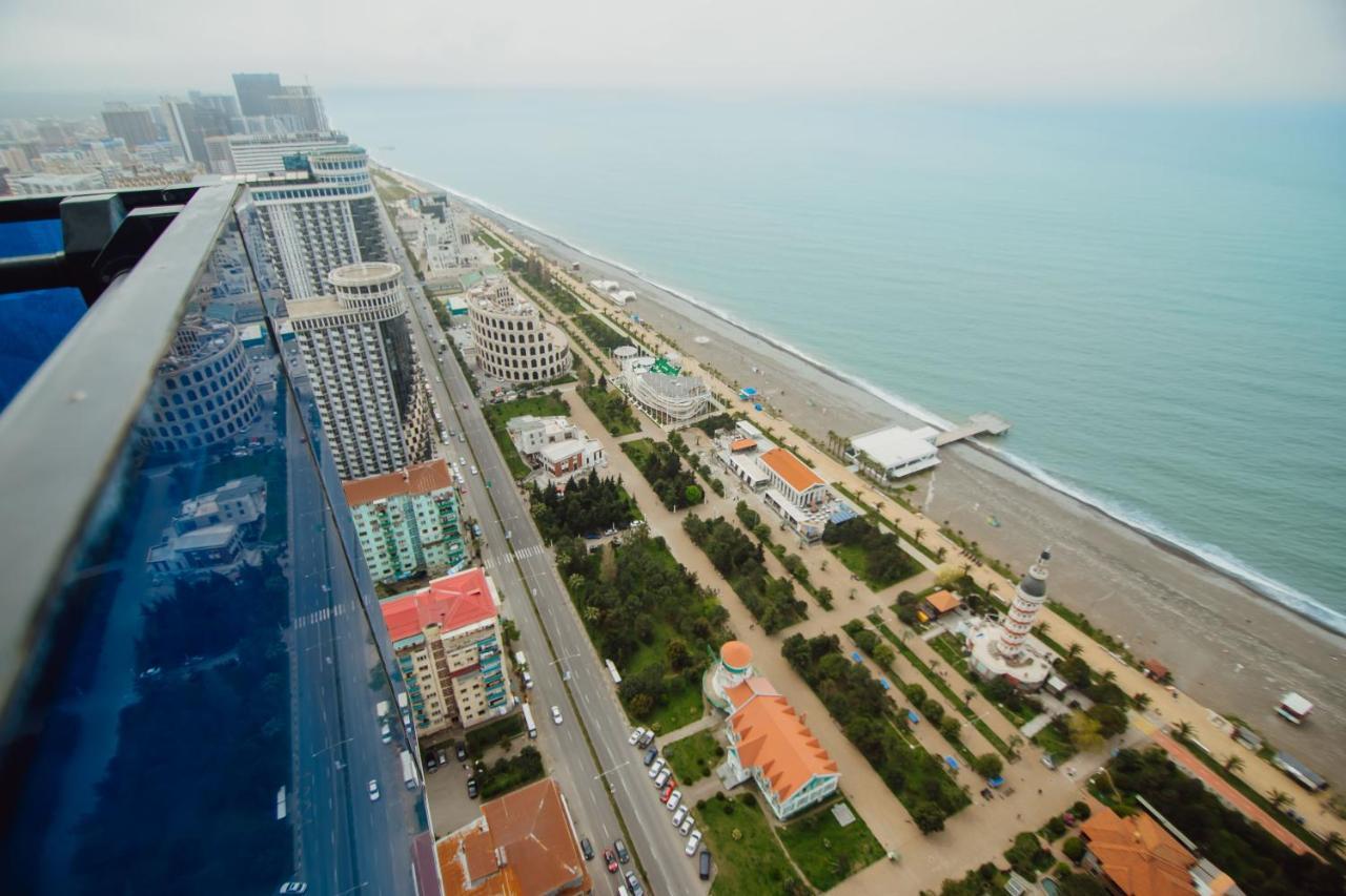 Premium Aparthotel With Sea View Batumi Kültér fotó
