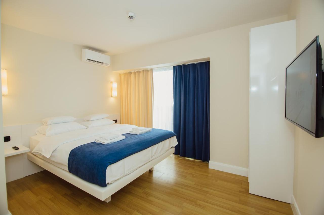 Premium Aparthotel With Sea View Batumi Kültér fotó