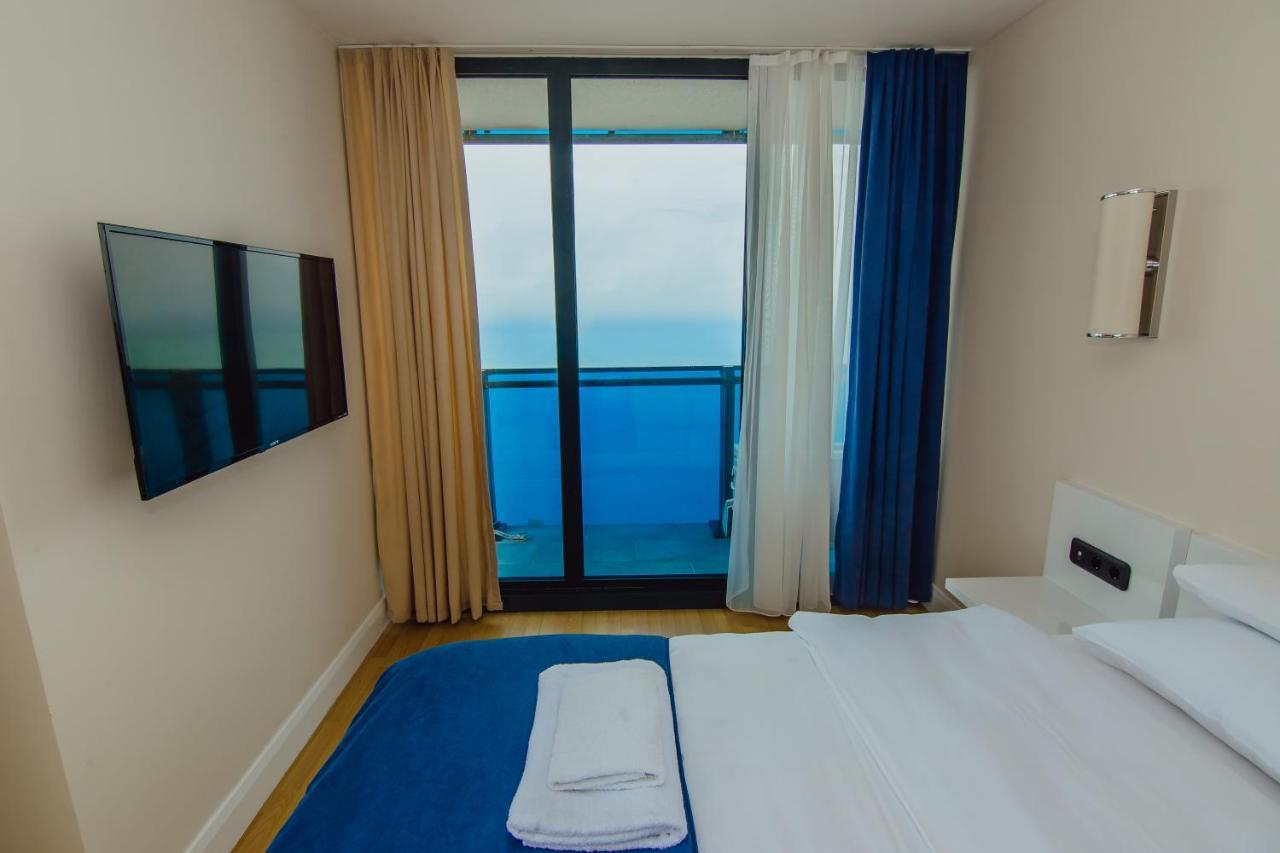 Premium Aparthotel With Sea View Batumi Kültér fotó