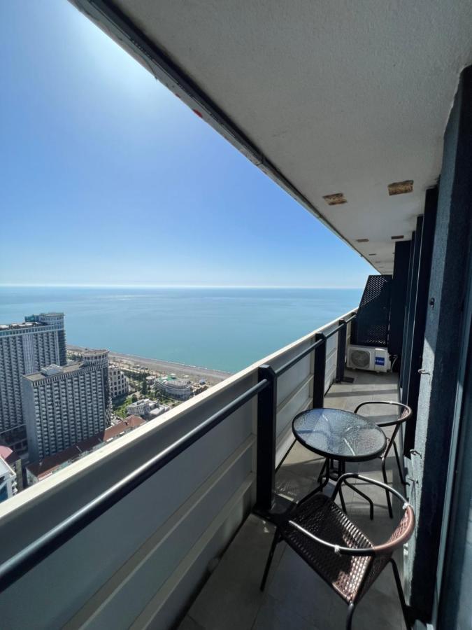 Premium Aparthotel With Sea View Batumi Kültér fotó