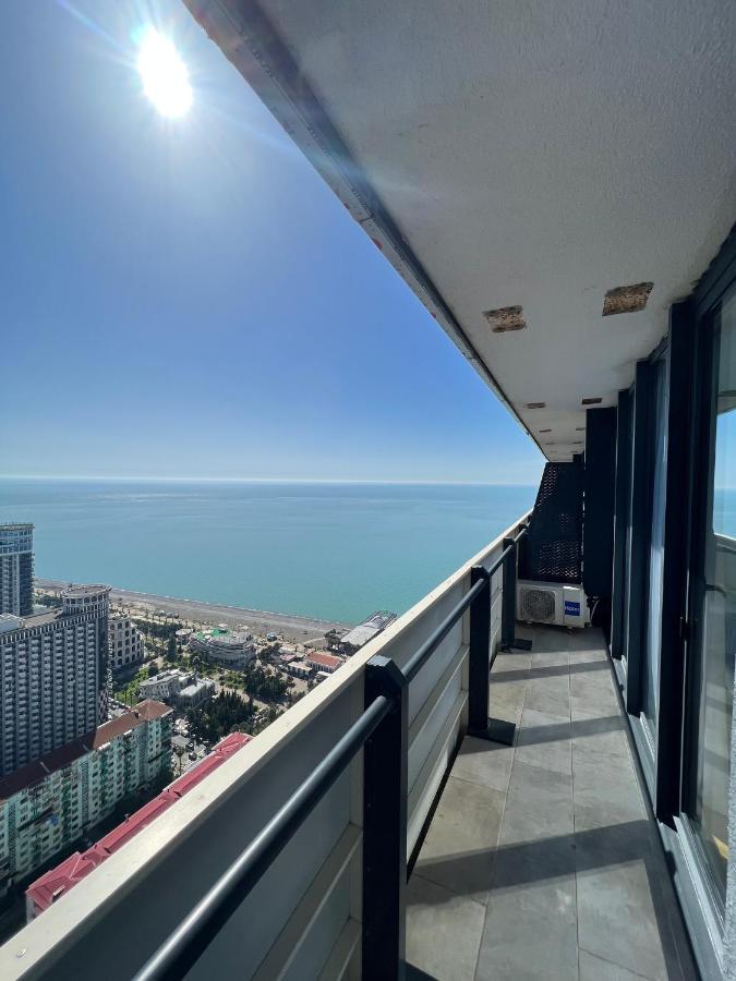 Premium Aparthotel With Sea View Batumi Kültér fotó